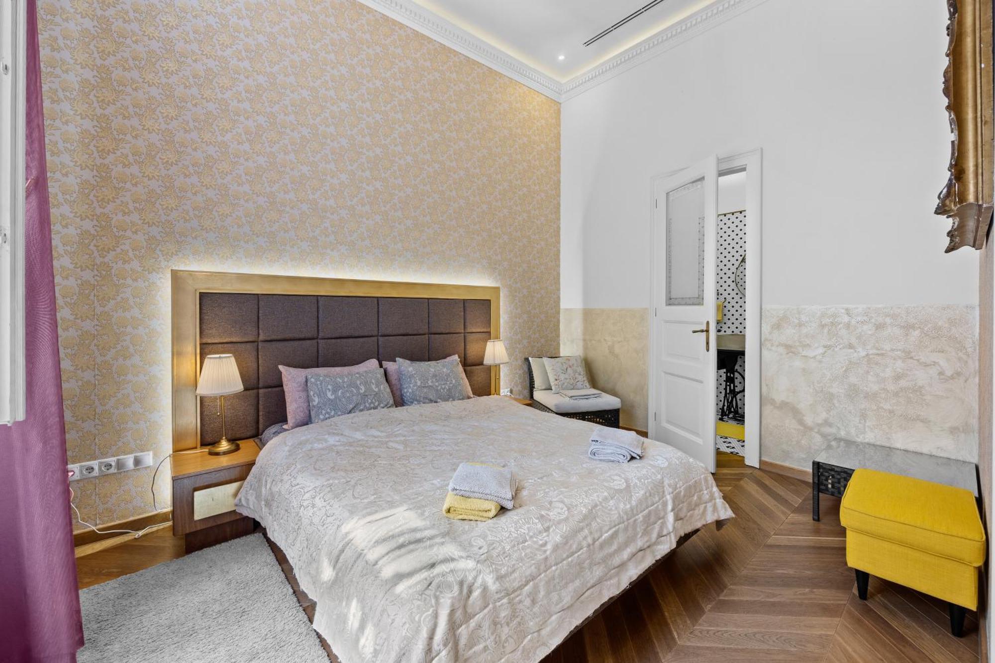 Count Zrinyi Basilica Luxurious Residence Budapest Ngoại thất bức ảnh