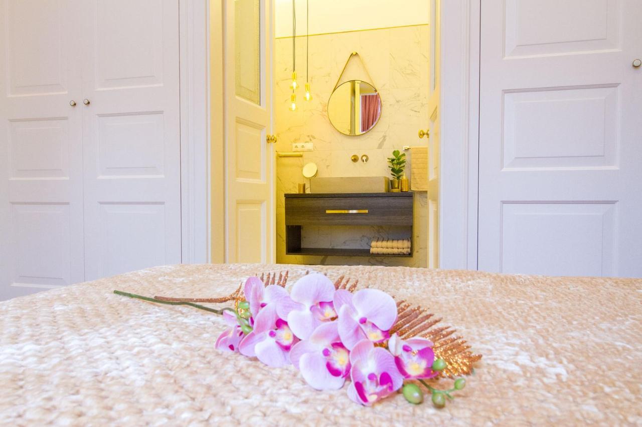Count Zrinyi Basilica Luxurious Residence Budapest Ngoại thất bức ảnh